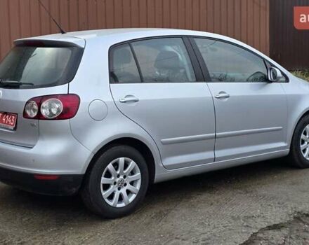 Серый Фольксваген Гольф Плюс, объемом двигателя 1.6 л и пробегом 230 тыс. км за 7999 $, фото 19 на Automoto.ua