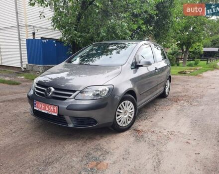 Серый Фольксваген Гольф Плюс, объемом двигателя 1.6 л и пробегом 212 тыс. км за 6100 $, фото 8 на Automoto.ua