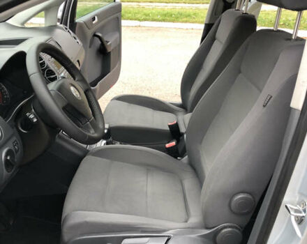 Серый Фольксваген Гольф Плюс, объемом двигателя 1.6 л и пробегом 202 тыс. км за 6800 $, фото 30 на Automoto.ua