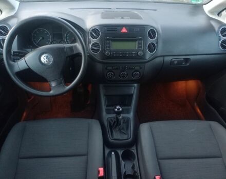 Сірий Фольксваген Golf Plus, об'ємом двигуна 0 л та пробігом 213 тис. км за 4999 $, фото 11 на Automoto.ua