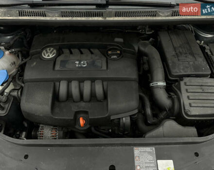 Сірий Фольксваген Golf Plus, об'ємом двигуна 1.6 л та пробігом 202 тис. км за 6500 $, фото 47 на Automoto.ua