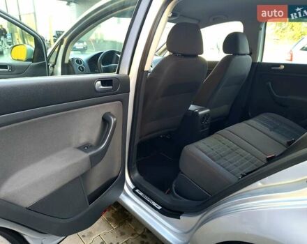 Сірий Фольксваген Golf Plus, об'ємом двигуна 1.4 л та пробігом 247 тис. км за 5100 $, фото 49 на Automoto.ua