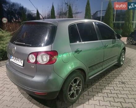 Серый Фольксваген Гольф Плюс, объемом двигателя 1.6 л и пробегом 240 тыс. км за 5999 $, фото 1 на Automoto.ua