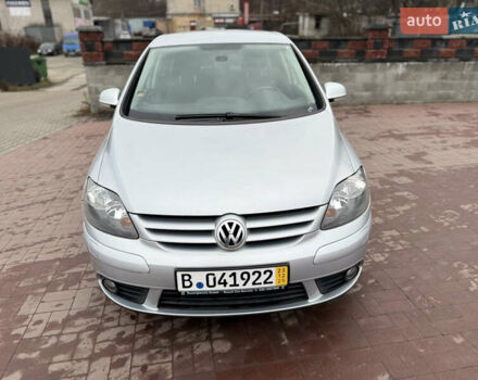 Серый Фольксваген Гольф Плюс, объемом двигателя 1.6 л и пробегом 188 тыс. км за 6450 $, фото 11 на Automoto.ua