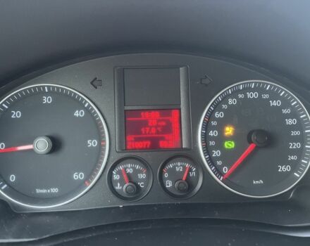 Фольксваген Гольф Плюс 2006 в Луцке на Automoto.ua Серый Фольксваген Гольф Плюс, объемом двигателя 1.9 л и пробегом 210 тыс. км за 6850 $, фото 6 на Automoto.ua