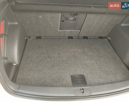 Серый Фольксваген Гольф Плюс, объемом двигателя 1.39 л и пробегом 270 тыс. км за 5500 $, фото 5 на Automoto.ua