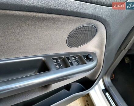 Сірий Фольксваген Golf Plus, об'ємом двигуна 1.4 л та пробігом 247 тис. км за 5100 $, фото 50 на Automoto.ua