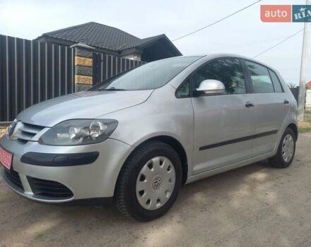 Фольксваген Гольф Плюс 2006 в Сарнах на Automoto.ua Серый Фольксваген Гольф Плюс, объемом двигателя 1.4 л и пробегом 213 тыс. км за 4999 $, фото 1 на Automoto.ua