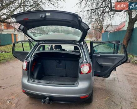 Сірий Фольксваген Golf Plus, об'ємом двигуна 1.6 л та пробігом 213 тис. км за 6750 $, фото 81 на Automoto.ua