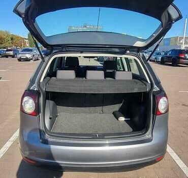 Сірий Фольксваген Golf Plus, об'ємом двигуна 1.6 л та пробігом 181 тис. км за 6200 $, фото 4 на Automoto.ua