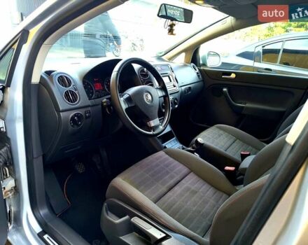 Сірий Фольксваген Golf Plus, об'ємом двигуна 1.4 л та пробігом 247 тис. км за 5100 $, фото 29 на Automoto.ua