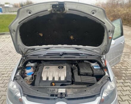 Серый Фольксваген Гольф Плюс, объемом двигателя 1.9 л и пробегом 216 тыс. км за 2950 $, фото 6 на Automoto.ua