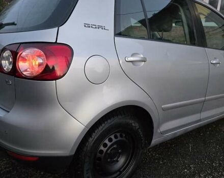 Серый Фольксваген Гольф Плюс, объемом двигателя 1.6 л и пробегом 202 тыс. км за 4950 $, фото 15 на Automoto.ua