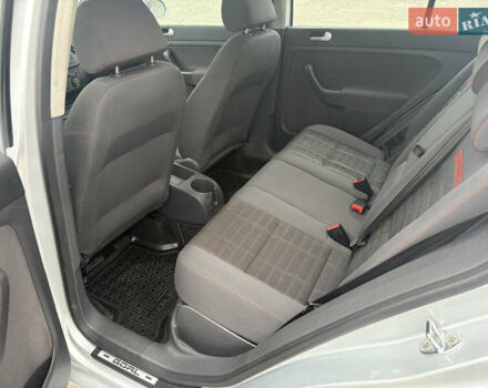 Сірий Фольксваген Golf Plus, об'ємом двигуна 1.6 л та пробігом 270 тис. км за 5850 $, фото 9 на Automoto.ua