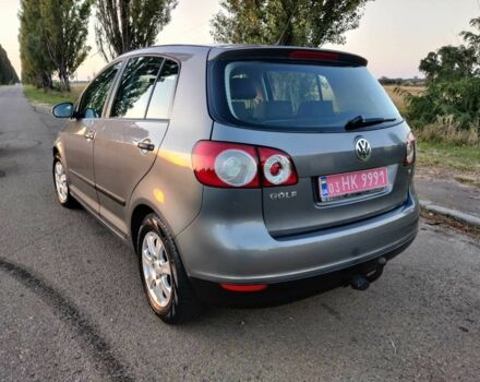 Серый Фольксваген Гольф Плюс, объемом двигателя 1.6 л и пробегом 175 тыс. км за 5999 $, фото 4 на Automoto.ua