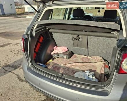 Серый Фольксваген Гольф Плюс, объемом двигателя 1.4 л и пробегом 227 тыс. км за 5500 $, фото 22 на Automoto.ua