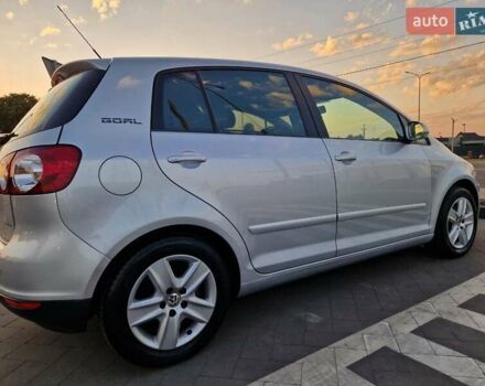 Фольксваген Гольф Плюс 2006 в Луцке на Automoto.ua Серый Фольксваген Гольф Плюс, объемом двигателя 1.4 л и пробегом 202 тыс. км за 5600 $, фото 6 на Automoto.ua