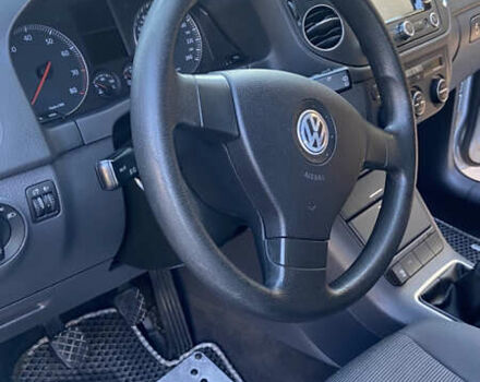 Серый Фольксваген Гольф Плюс, объемом двигателя 1.6 л и пробегом 212 тыс. км за 5399 $, фото 19 на Automoto.ua