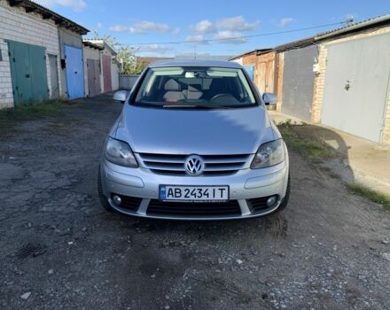 Серый Фольксваген Гольф Плюс, объемом двигателя 2 л и пробегом 292 тыс. км за 7350 $, фото 1 на Automoto.ua