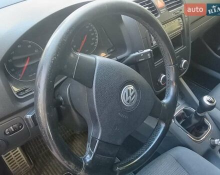 Фольксваген Гольф Плюс 2006 в Прилуках на Automoto.ua Серый Фольксваген Гольф Плюс, объемом двигателя 1.39 л и пробегом 212 тыс. км за 4700 $, фото 3 на Automoto.ua