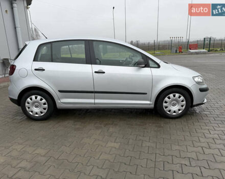 Сірий Фольксваген Golf Plus, об'ємом двигуна 1.6 л та пробігом 194 тис. км за 5950 $, фото 6 на Automoto.ua