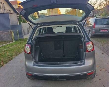 Серый Фольксваген Гольф Плюс, объемом двигателя 1.6 л и пробегом 217 тыс. км за 7400 $, фото 29 на Automoto.ua