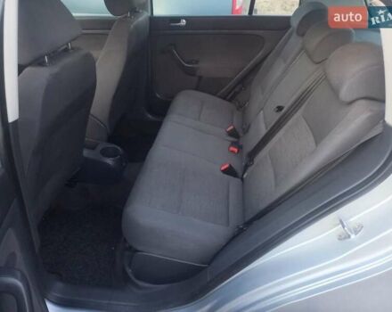 Фольксваген Гольф Плюс 2006 в Сарнах на Automoto.ua Серый Фольксваген Гольф Плюс, объемом двигателя 1.4 л и пробегом 213 тыс. км за 4999 $, фото 10 на Automoto.ua