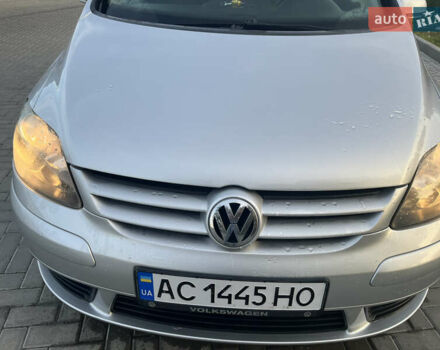 Фольксваген Гольф Плюс 2006 в Старая Выжевка на Automoto.ua Серый Фольксваген Гольф Плюс, объемом двигателя 1.9 л и пробегом 210 тыс. км за 6850 $, фото 1 на Automoto.ua
