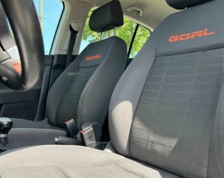 Серый Фольксваген Гольф Плюс, объемом двигателя 1.4 л и пробегом 244 тыс. км за 5600 $, фото 9 на Automoto.ua