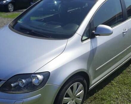 Серый Фольксваген Гольф Плюс, объемом двигателя 1.6 л и пробегом 256 тыс. км за 5500 $, фото 7 на Automoto.ua