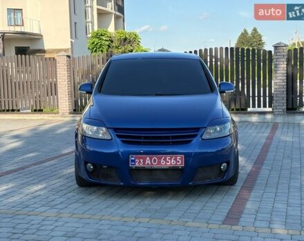 Сірий Фольксваген Golf Plus, об'ємом двигуна 1.6 л та пробігом 220 тис. км за 5800 $, фото 1 на Automoto.ua