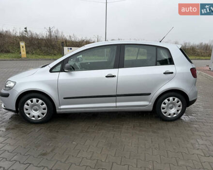 Сірий Фольксваген Golf Plus, об'ємом двигуна 1.6 л та пробігом 194 тис. км за 5950 $, фото 7 на Automoto.ua