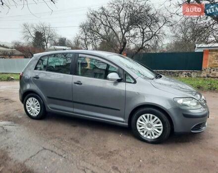 Сірий Фольксваген Golf Plus, об'ємом двигуна 1.6 л та пробігом 213 тис. км за 6750 $, фото 38 на Automoto.ua