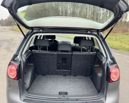 Серый Фольксваген Гольф Плюс, объемом двигателя 1.4 л и пробегом 226 тыс. км за 5300 $, фото 21 на Automoto.ua