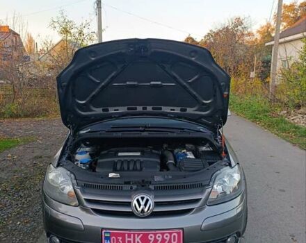 Сірий Фольксваген Golf Plus, об'ємом двигуна 1.6 л та пробігом 217 тис. км за 7400 $, фото 36 на Automoto.ua
