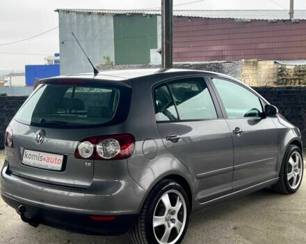 Серый Фольксваген Гольф Плюс, объемом двигателя 1.6 л и пробегом 177 тыс. км за 7199 $, фото 9 на Automoto.ua