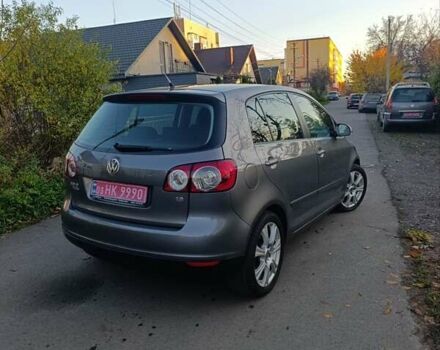 Серый Фольксваген Гольф Плюс, объемом двигателя 1.6 л и пробегом 217 тыс. км за 7400 $, фото 17 на Automoto.ua