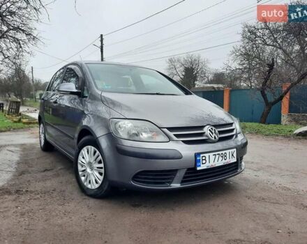 Сірий Фольксваген Golf Plus, об'ємом двигуна 1.6 л та пробігом 213 тис. км за 6750 $, фото 11 на Automoto.ua