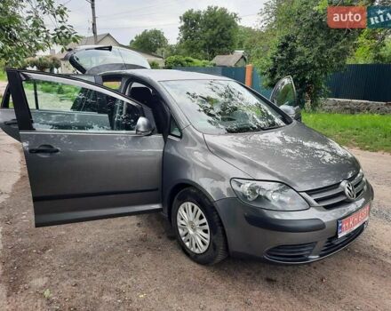Серый Фольксваген Гольф Плюс, объемом двигателя 1.6 л и пробегом 212 тыс. км за 6100 $, фото 79 на Automoto.ua