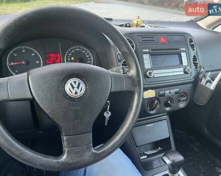 Фольксваген Гольф Плюс 2006 в Старая Выжевка на Automoto.ua Серый Фольксваген Гольф Плюс, объемом двигателя 1.9 л и пробегом 210 тыс. км за 6850 $, фото 13 на Automoto.ua