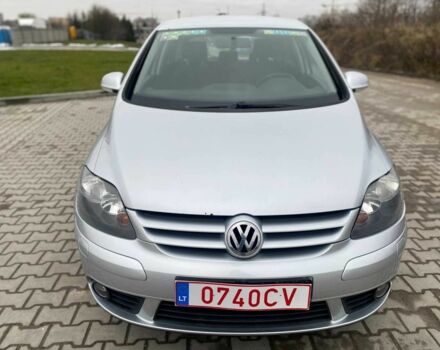 Серый Фольксваген Гольф Плюс, объемом двигателя 1.9 л и пробегом 216 тыс. км за 2950 $, фото 1 на Automoto.ua