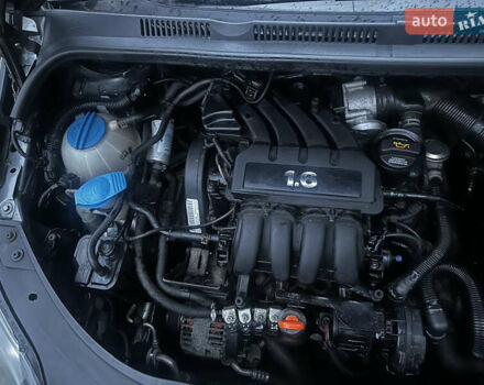 Серый Фольксваген Гольф Плюс, объемом двигателя 1.6 л и пробегом 182 тыс. км за 6500 $, фото 7 на Automoto.ua