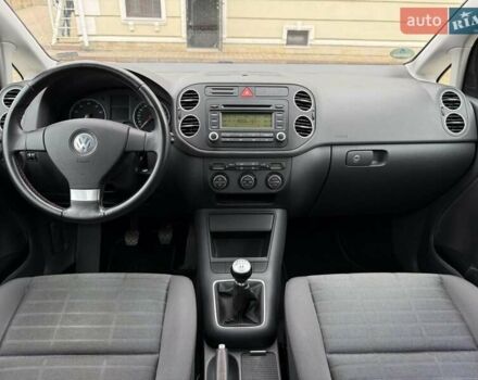 Серый Фольксваген Гольф Плюс, объемом двигателя 0 л и пробегом 92 тыс. км за 6950 $, фото 10 на Automoto.ua