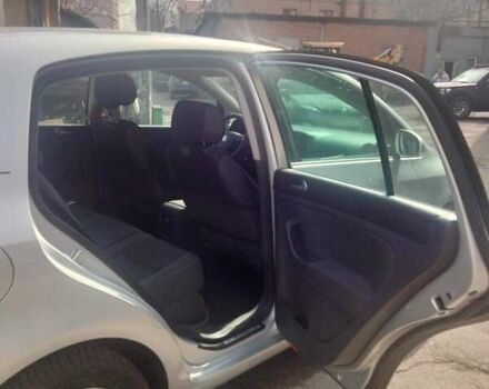 Фольксваген Гольф Плюс 2006 в Днепре (Днепропетровске) на Automoto.ua Серый Фольксваген Гольф Плюс, объемом двигателя 1.6 л и пробегом 190 тыс. км за 6500 $, фото 11 на Automoto.ua