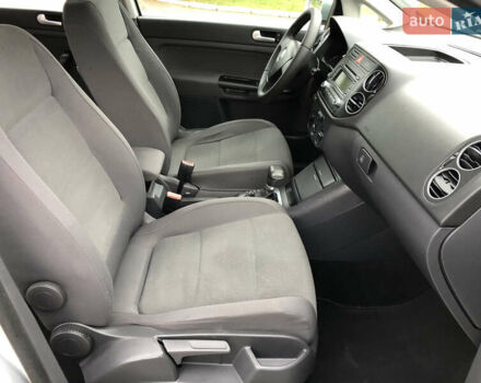 Серый Фольксваген Гольф Плюс, объемом двигателя 1.6 л и пробегом 202 тыс. км за 6800 $, фото 33 на Automoto.ua