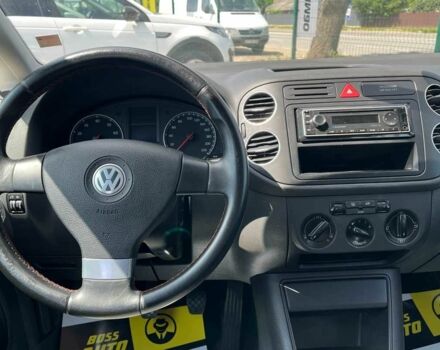 Серый Фольксваген Гольф Плюс, объемом двигателя 1.4 л и пробегом 244 тыс. км за 5600 $, фото 18 на Automoto.ua