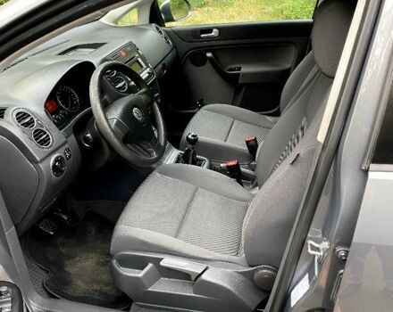 Фольксваген Golf Plus 2006 у Дніпро (Дніпропетровську) на Automoto.ua Сірий Фольксваген Golf Plus, об'ємом двигуна 1.4 л та пробігом 232 тис. км за 5550 $, фото 9 на Automoto.ua