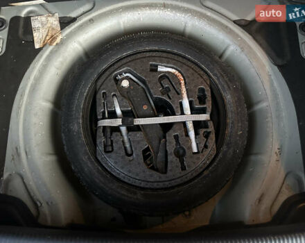 Серый Фольксваген Гольф Плюс, объемом двигателя 1.6 л и пробегом 202 тыс. км за 6500 $, фото 39 на Automoto.ua