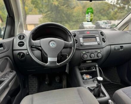 Серый Фольксваген Гольф Плюс, объемом двигателя 1.6 л и пробегом 232 тыс. км за 5900 $, фото 18 на Automoto.ua