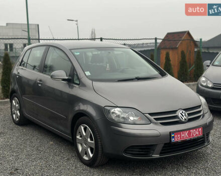 Сірий Фольксваген Golf Plus, об'ємом двигуна 1.6 л та пробігом 202 тис. км за 6500 $, фото 2 на Automoto.ua